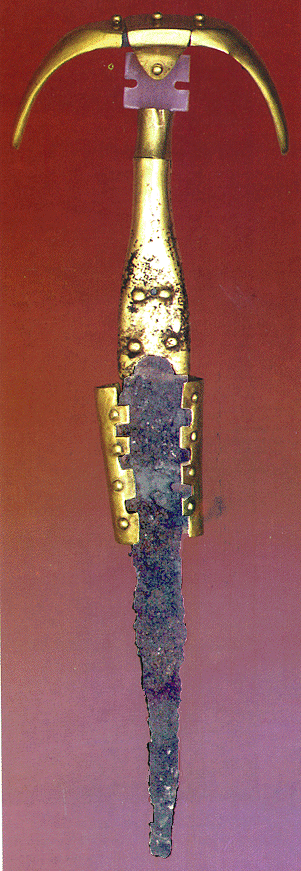 Alaca H�y�k iron dagger