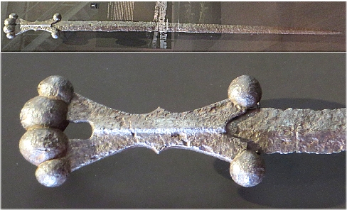 Celtic rapier (Knollenknaufschwert); 
Neues Museum, Berlin