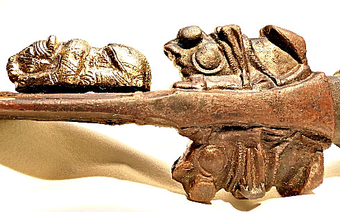 Luristan Mask Sword lions